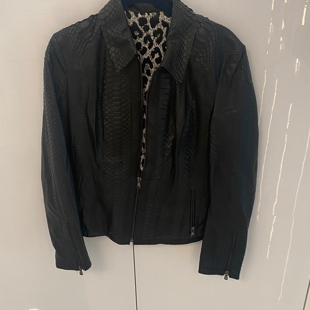 Vera Pelle Black Python Jacket - image 1